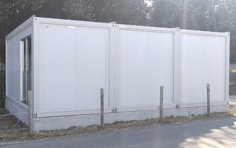 2023.3.1　ユニットハウス11.3坪（22.6畳）レンタル品を、仮事務所として設置しました。