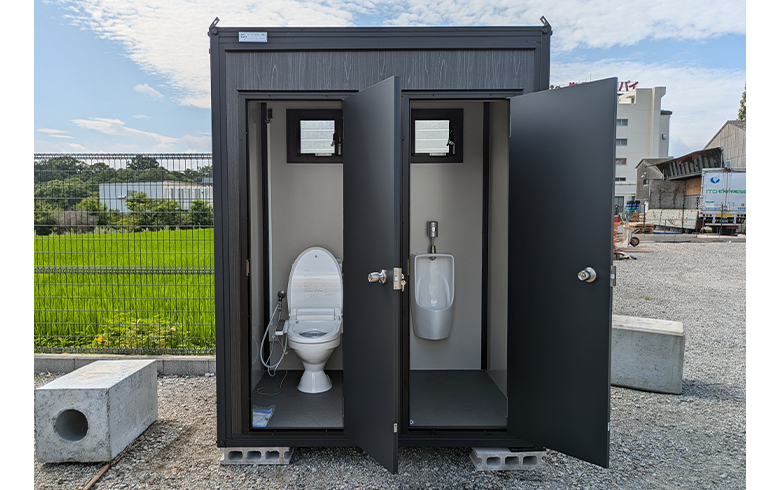 2024.7.19 アウトレットトイレユニット0.7坪（1.4畳）タイプを、従業員用トイレとして設置しました。