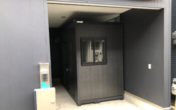 2025.4.11 組立式パネルハウス1.6坪（3.2畳）タイプを、調理室として設置しました。
