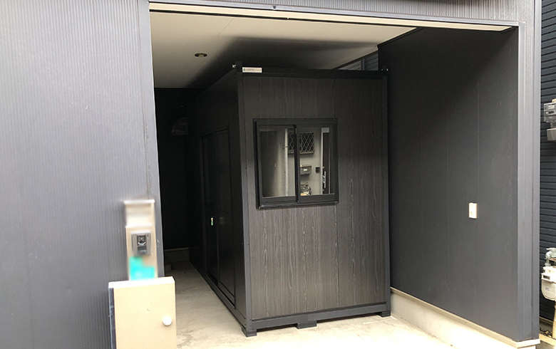 2025.4.11 組立式パネルハウス1.6坪（3.2畳）タイプを、調理室として設置しました。