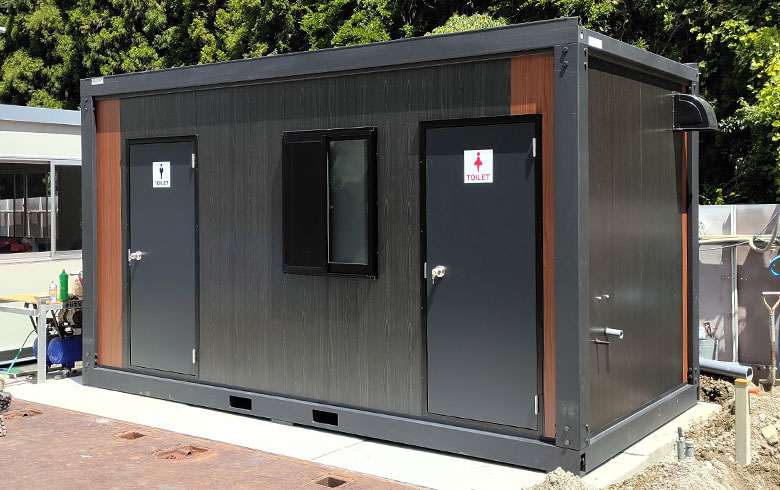 2023.8.4 アウトレットユニットトイレ3.1坪（6.2畳）タイプを、従業員用トイレとして設置しました。