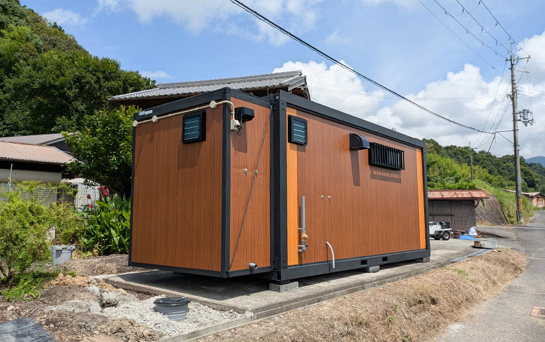 2024.7.16 アウトレットユニットハウス3.8坪（7.6畳）タイプ 簡易住宅仕様を、離れとして設置しました。