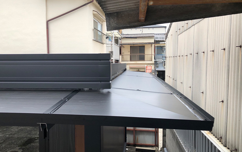 2024.6.24 アウトレットユニットハウス9.3坪（18.6畳）タイプを、受付・更衣室として設置しました。