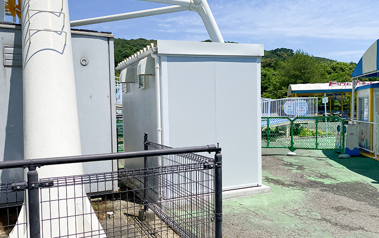 2024.6.12 組立式パネルハウス1.5坪（3畳）・2.5坪（5畳）タイプを、プール更衣室として設置しました。
