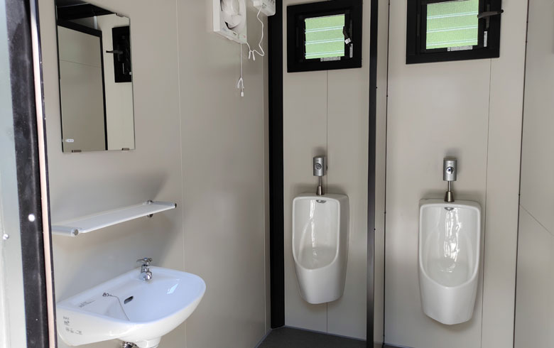 2023.8.4 アウトレットユニットトイレ3.1坪（6.2畳）タイプを、従業員用トイレとして設置しました。