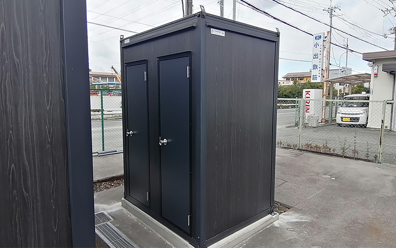2021.11.13　アウトレットユニットハウス7.5坪（15畳）を、事務所として設置しました。