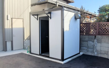 2021.12.24　アウトレットトイレハウス1.3坪（2.6畳）タイプを設置しました。