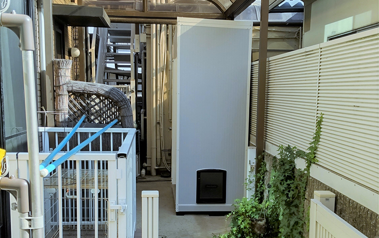 2021.11.26　組立式パネルハウス0.4坪（0.8畳）タイプを、ペット小屋として設置しました。