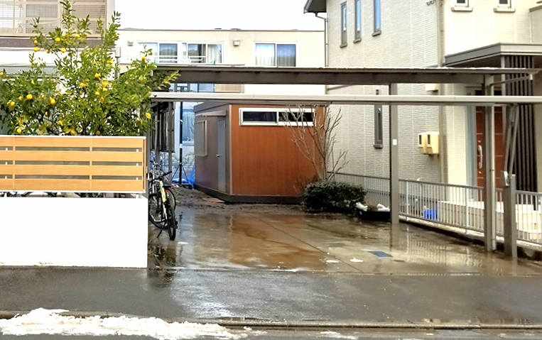 2021.12.27 組立式パネルハウス3.1坪（6.2畳）タイプを、事務所として設置しました。