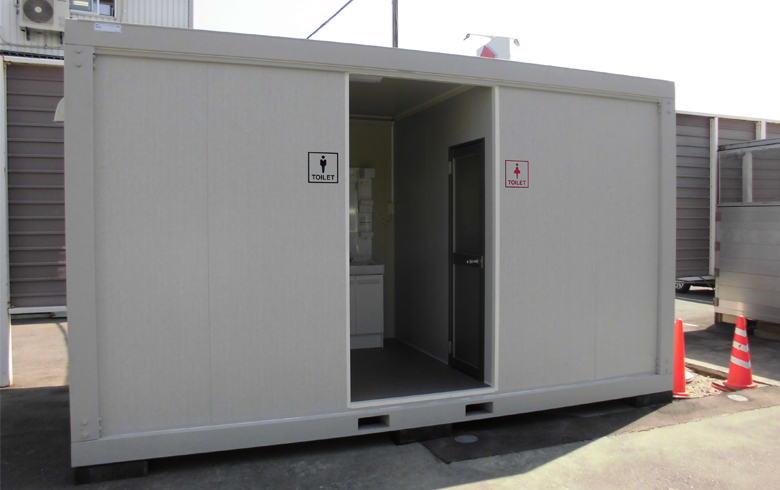 2018.3.28 アウトレットユニットハウス3.1坪（6.2畳）タイプを、従業員用トイレとして設置しました。