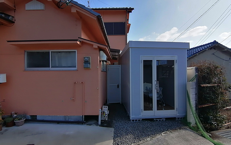 2021.1.19 組立式パネルハウス2.6坪（5.2畳）タイプを、事務所として設置しました。