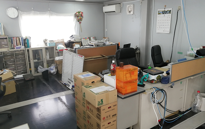 2019.11.21 ユニットハウス11.3坪(22.6畳）タイプを、仮設事務所として設置しました。