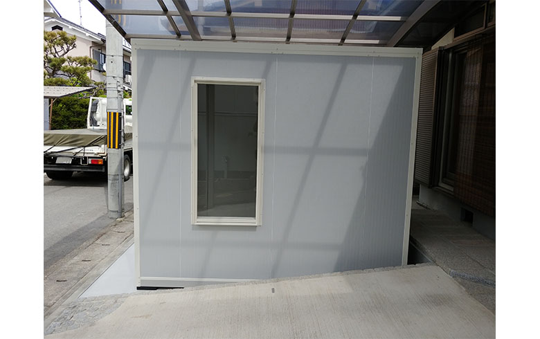 2021.4.28 組立式パネルハウス1.5坪（3畳）タイプを、作業部屋として設置しました。