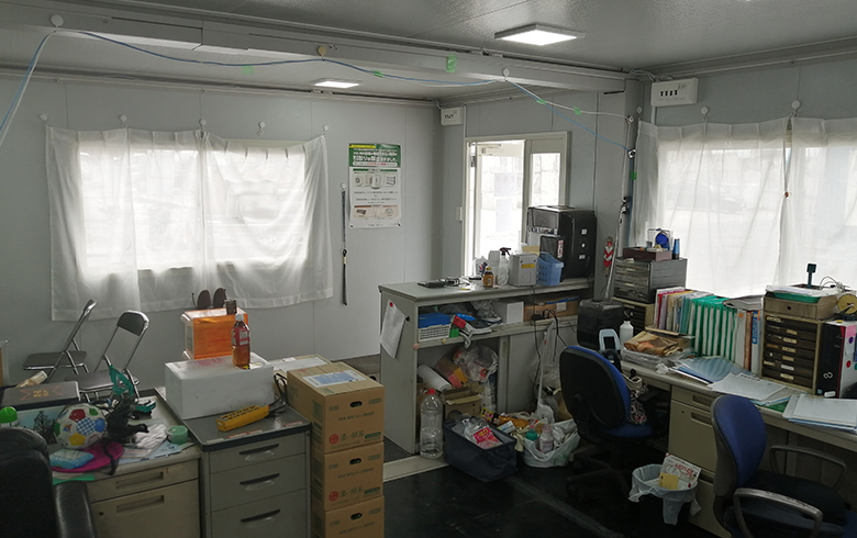 2019.11.21 ユニットハウス11.3坪(22.6畳）タイプを、仮設事務所として設置しました。