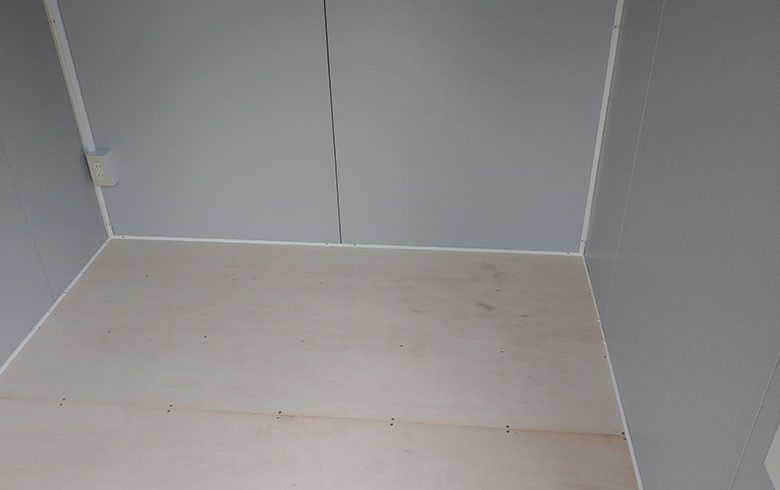 2021.4.28 組立式パネルハウス1.5坪（3畳）タイプを、作業部屋として設置しました。